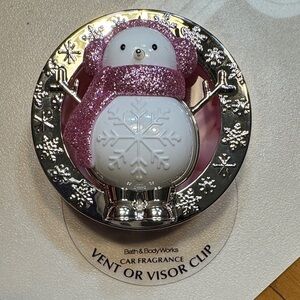 NWT Bath & Body Works Pink Glitter Snowman Vent Clip and starter scent.